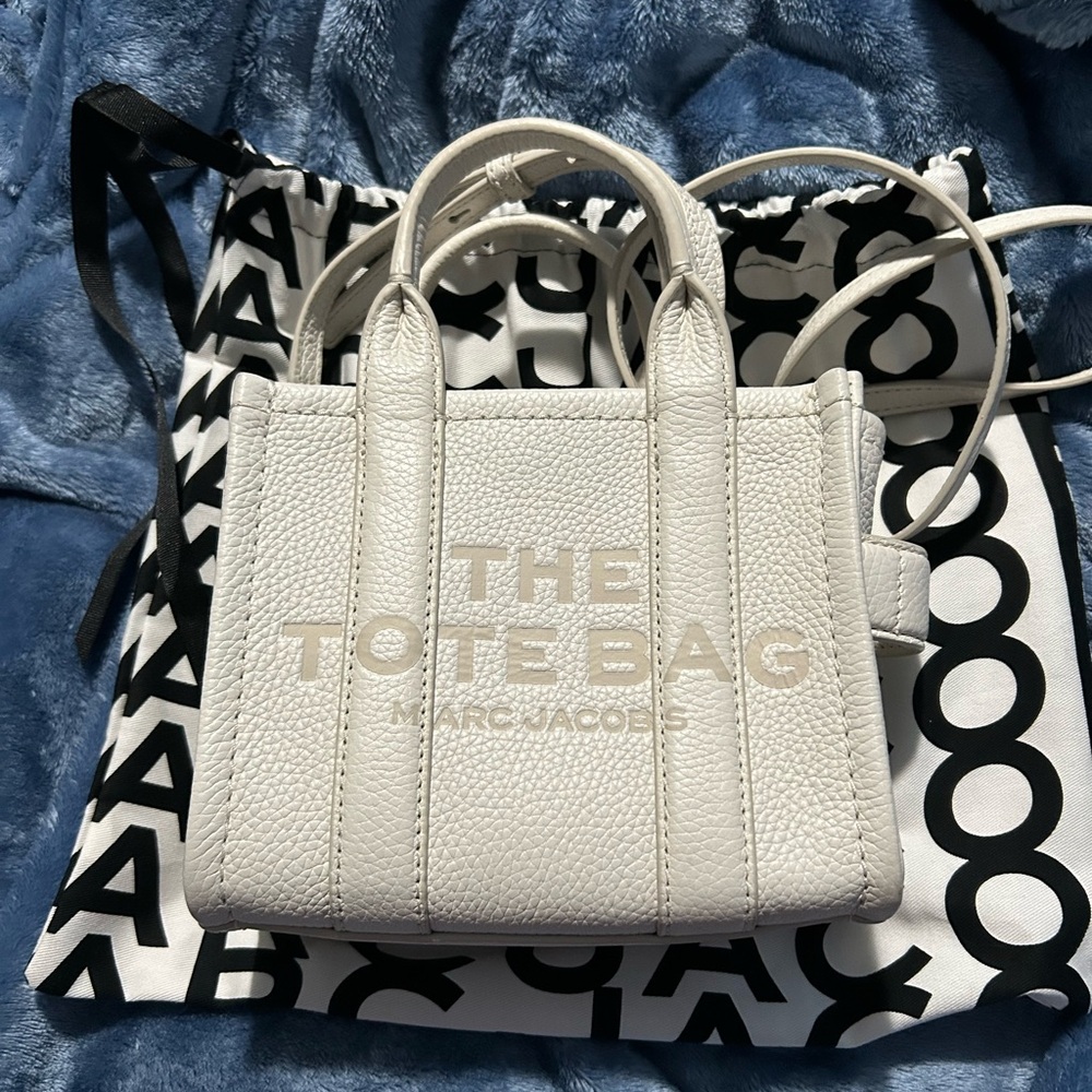 Marc Jacobs Cream Tote Bag